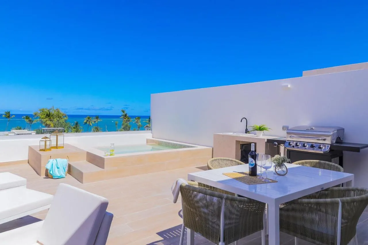 Beach Garden 2 - Luxury Apartments